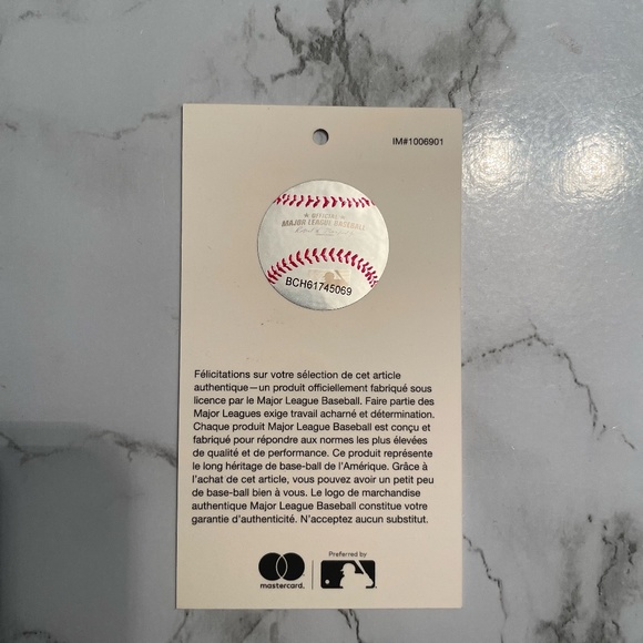 Toronto Blue Jays Baby Blue Guerrero Jr. Jersey - Picture 3 of 4